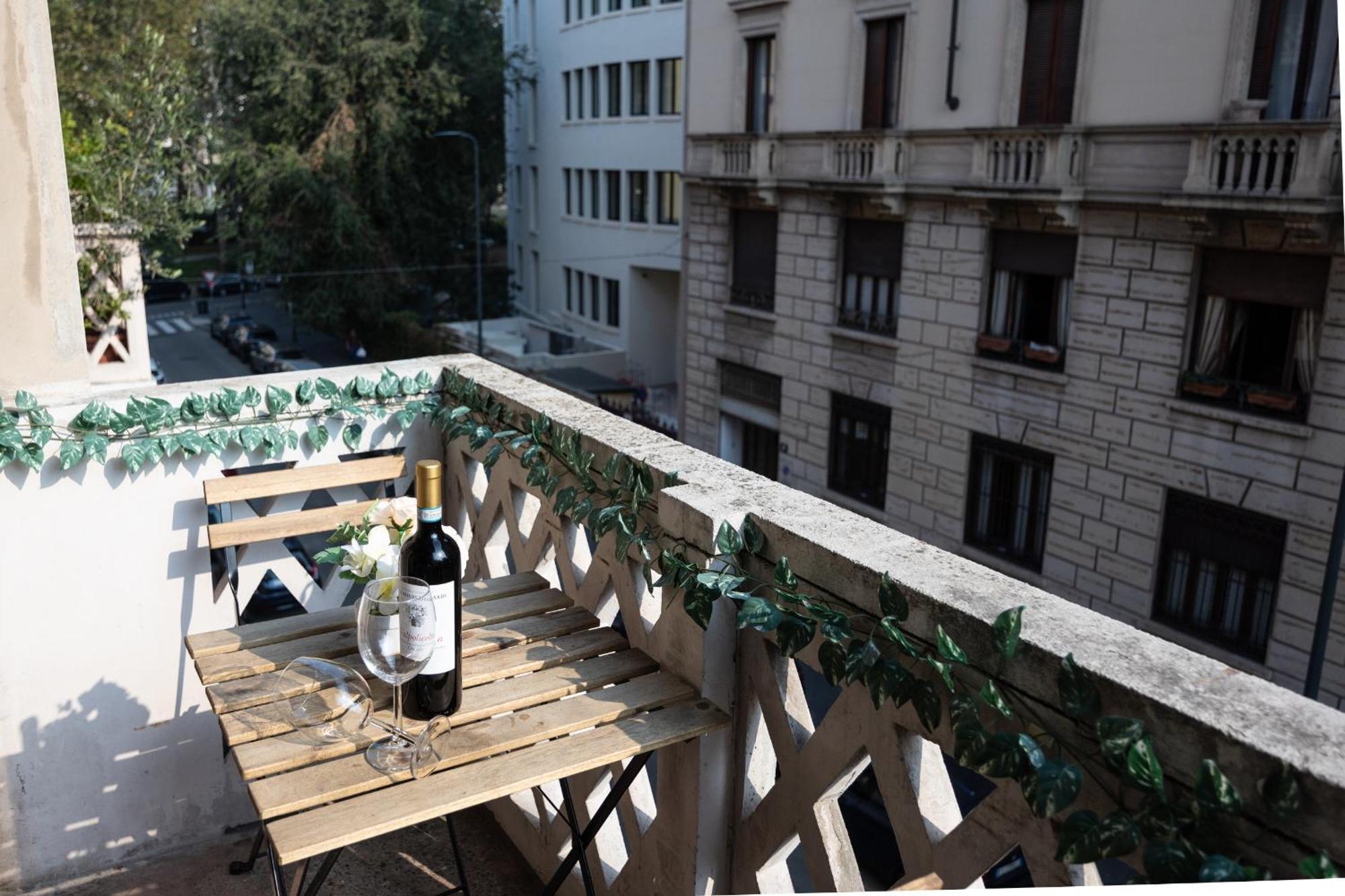 Navigli-Duomo - Prestige Apartment Netflix-Wifi Milan Extérieur photo